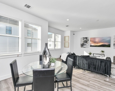 9006 Laverne Laurel Lane - Photo Thumbnail 18