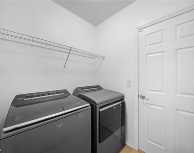 10464 Canal Brook Lane - Photo Thumbnail 14