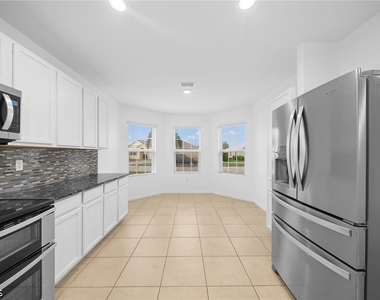 10464 Canal Brook Lane - Photo Thumbnail 7