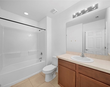 10464 Canal Brook Lane - Photo Thumbnail 13
