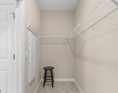 15120 Cortona Way - Photo Thumbnail 16