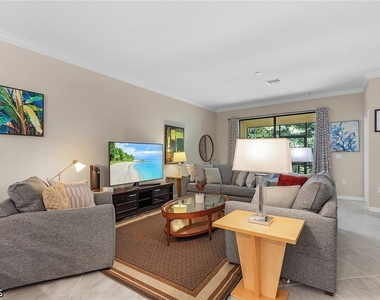 15120 Cortona Way - Photo Thumbnail 8