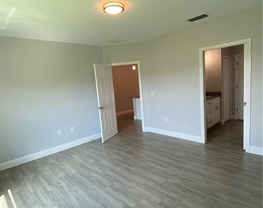 2215 Hogan Drive - Photo Thumbnail 9