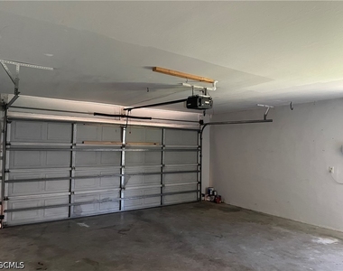 531 Sw 36th Street - Photo Thumbnail 16