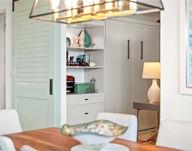 1111 Central Avenue - Photo Thumbnail 8