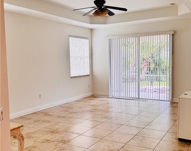 26527 Robin Way - Photo Thumbnail 4