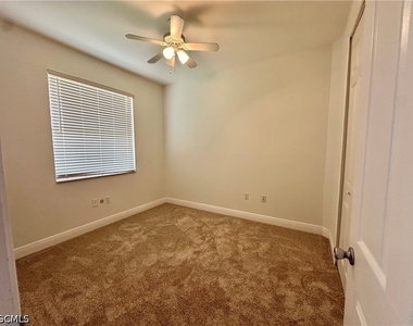 26527 Robin Way - Photo Thumbnail 16