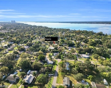 356 New York Drive - Photo Thumbnail 35