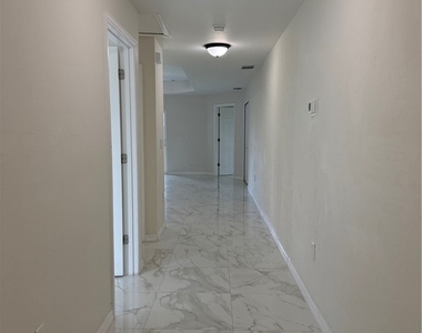 4715 26th Street Sw - Photo Thumbnail 1