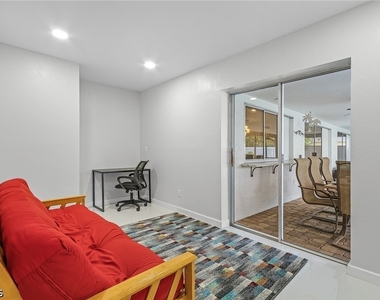 1721 Se 6th Lane - Photo Thumbnail 31