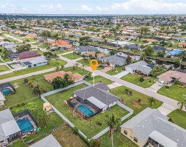 1721 Se 6th Lane - Photo Thumbnail 6