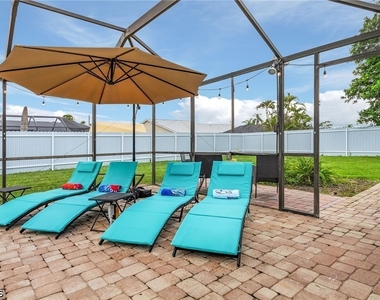 1721 Se 6th Lane - Photo Thumbnail 21