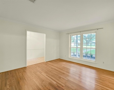 110 Ridgemont Drive - Photo Thumbnail 29
