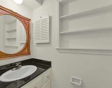 110 Ridgemont Drive - Photo Thumbnail 35