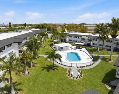 3706 Broadway - Photo Thumbnail 13
