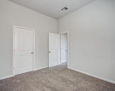 2009 Cedar Branch Drive - Photo Thumbnail 24