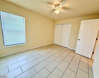 1044 Ne 8th Place - Photo Thumbnail 11