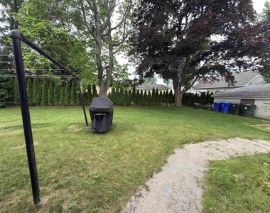 573 Spruce - Photo Thumbnail 26