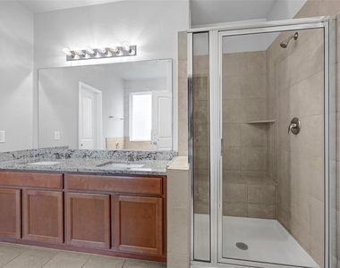 24931 Pavarotti Place - Photo Thumbnail 15