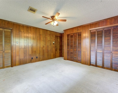 4704 1st Street - Photo Thumbnail 29