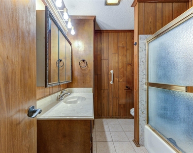 4704 1st Street - Photo Thumbnail 27