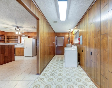 4704 1st Street - Photo Thumbnail 19