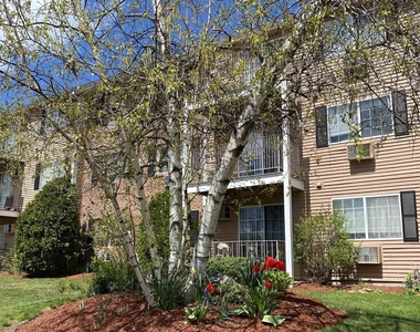 383 Huse - Photo Thumbnail 3