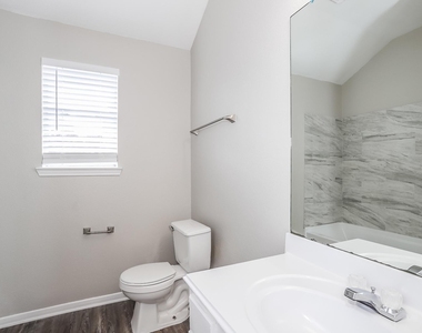 16318 Autumn Leigh Drive - Photo Thumbnail 13