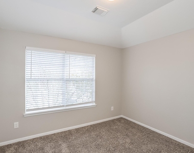 16318 Autumn Leigh Drive - Photo Thumbnail 11