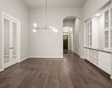 150 Mayfield Drive - Photo Thumbnail 11