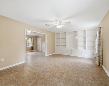 14906 Quaking Aspen Drive - Photo Thumbnail 6