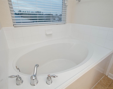 21707 Mt Elbrus Way - Photo Thumbnail 22