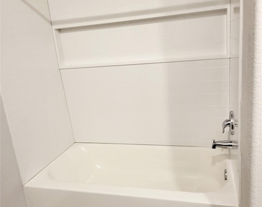 22103 Grand Majestic - Photo Thumbnail 9