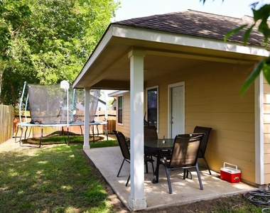 2514 Lee Street - Photo Thumbnail 26