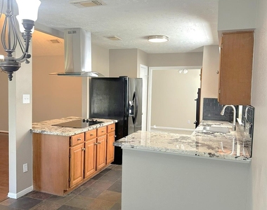 21314 Highland Knolls Drive - Photo Thumbnail 11