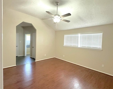 21314 Highland Knolls Drive - Photo Thumbnail 20
