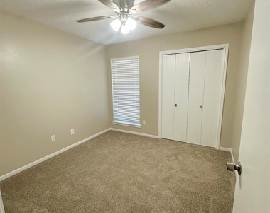 21314 Highland Knolls Drive - Photo Thumbnail 4
