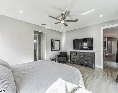 4618 Catalina Lane - Photo Thumbnail 26