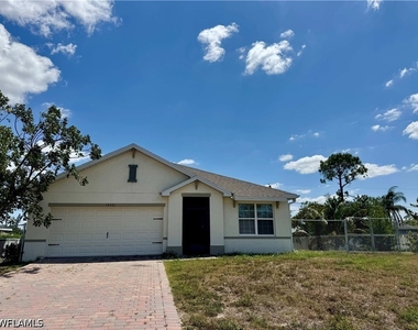 18661 Miami Boulevard - Photo Thumbnail 20