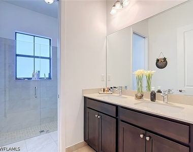 4806 Frattina Street - Photo Thumbnail 20