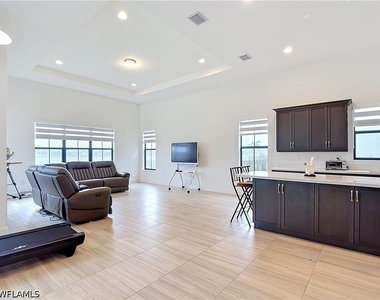 4806 Frattina Street - Photo Thumbnail 9