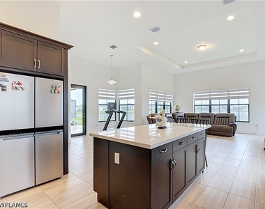 4806 Frattina Street - Photo Thumbnail 8