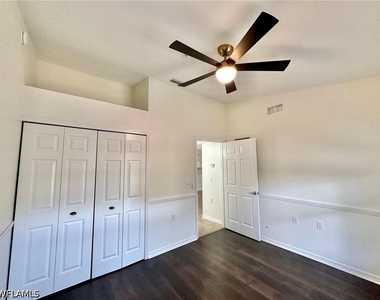25735 Lake Amelia Way - Photo Thumbnail 19