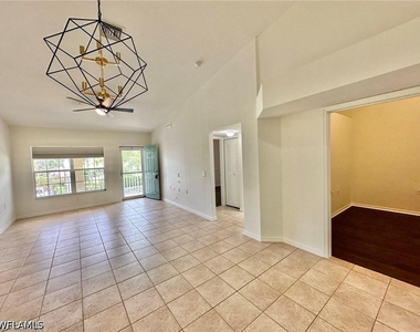 25735 Lake Amelia Way - Photo Thumbnail 13