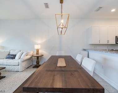 13553 Coronado Drive - Photo Thumbnail 10