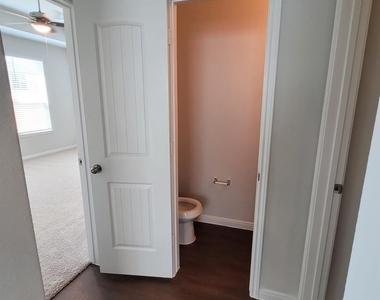 4325 Mcgregor Bluff Lane - Photo Thumbnail 9