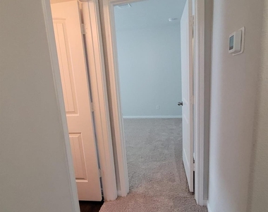 4325 Mcgregor Bluff Lane - Photo Thumbnail 19