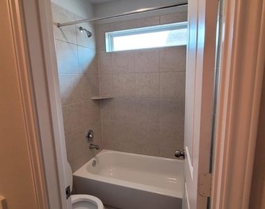 4325 Mcgregor Bluff Lane - Photo Thumbnail 22