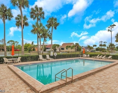 6085 Lake Front Drive - Photo Thumbnail 19