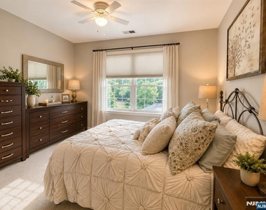 5404 Sanctuary - Photo Thumbnail 11
